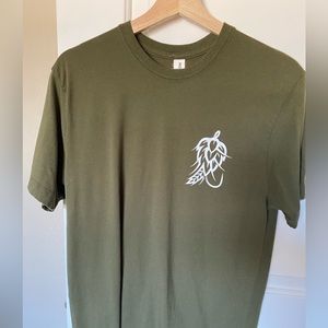 Fall River Brewery T-shirt in green | Men’s size Medium